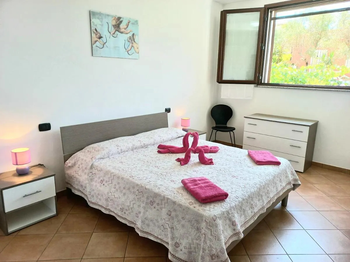 Villa Delle Rose Sulla Baia Di Porto Frailis 아르바탁스 아파트