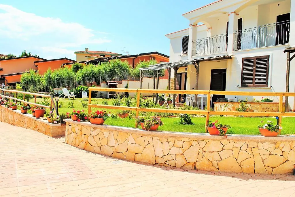 Villa Delle Rose Sulla Baia Di Porto Frailis 아르바탁스