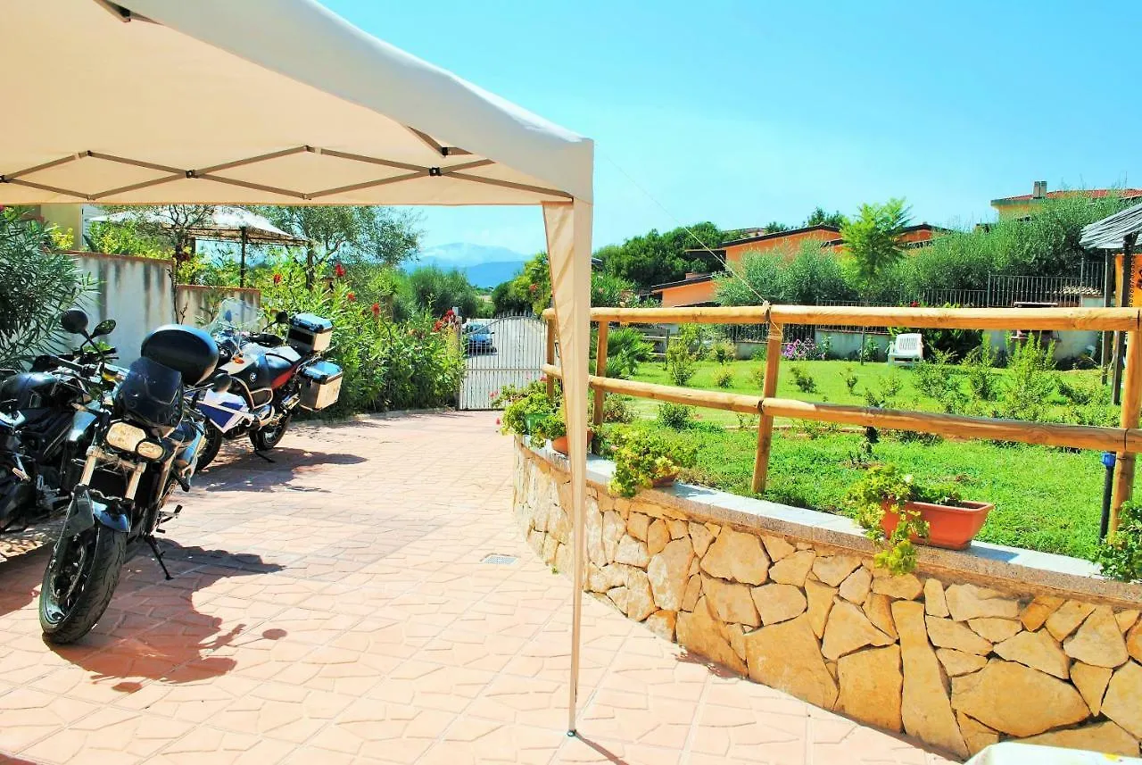 Διαμέρισμα Villa Delle Rose Sulla Baia Di Porto Frailis Àrbatax Ιταλία